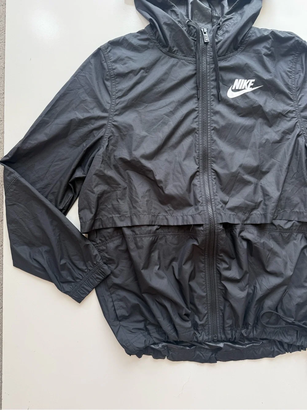 Nike Women's Sportswear Repel Windbreaker Hooded Jacket Size Medium